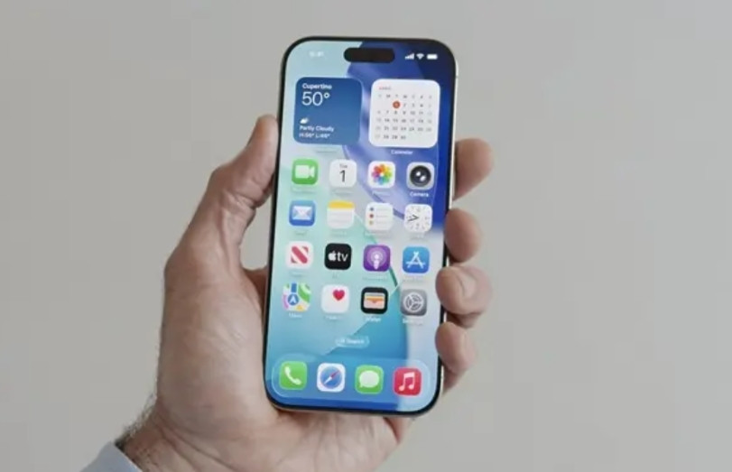 苹果也要跟着华为追了，未来iPhone屏幕将升级为双层OLED，华为已在Mate