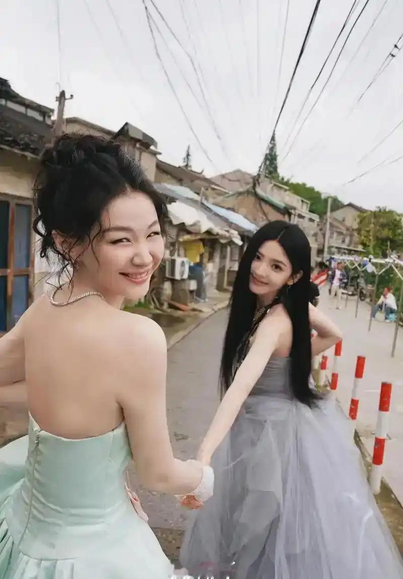 章若楠金靖夏至组图杀疯了！这才是闺蜜该有的样子