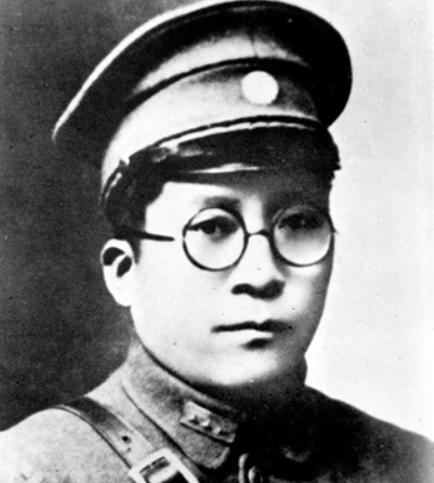 杨虎城的后人今何在：长子省委书记，俩女儿厅级，孙子移民加拿大。中国近代史上，有一
