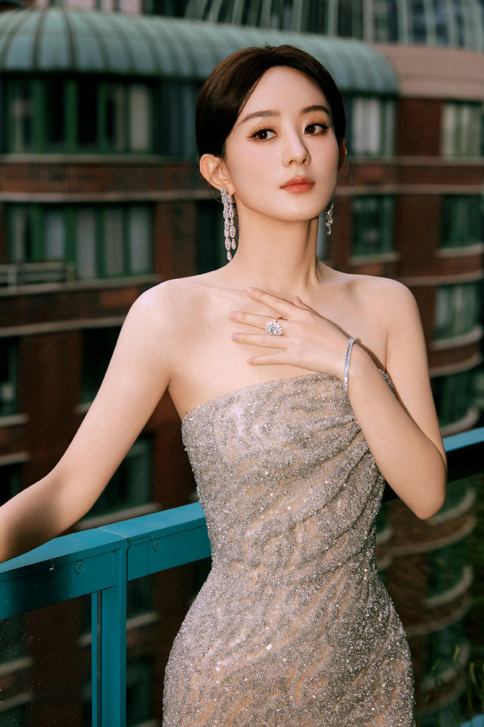 补铁帖：子弹兄发现最近好多人都掉铁粉了！抽奖资格也就掉了哦！我每天都发一条补铁帖