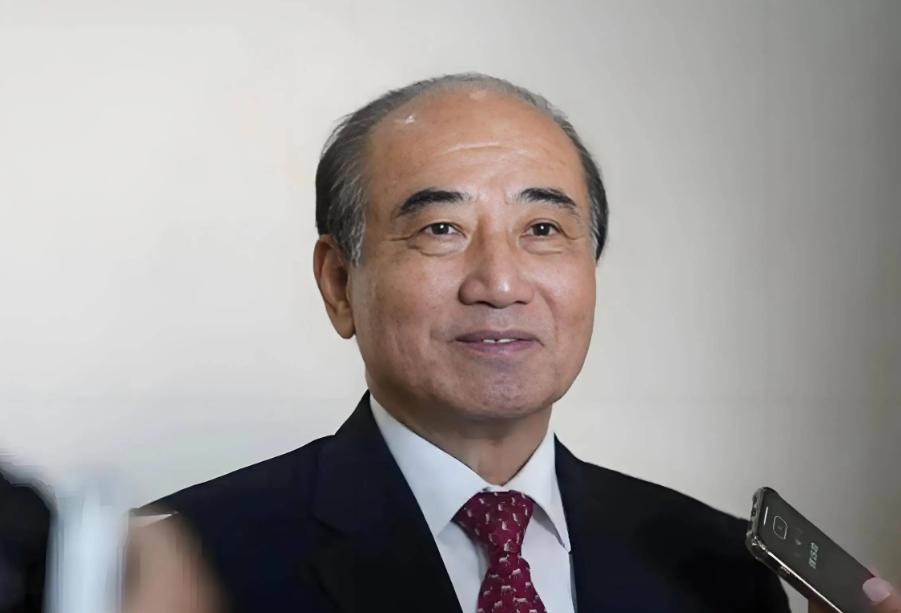 7月3日凌晨，国民党大佬王金平通过电台连线即兴发声——“军队归大陆、外交归大陆”