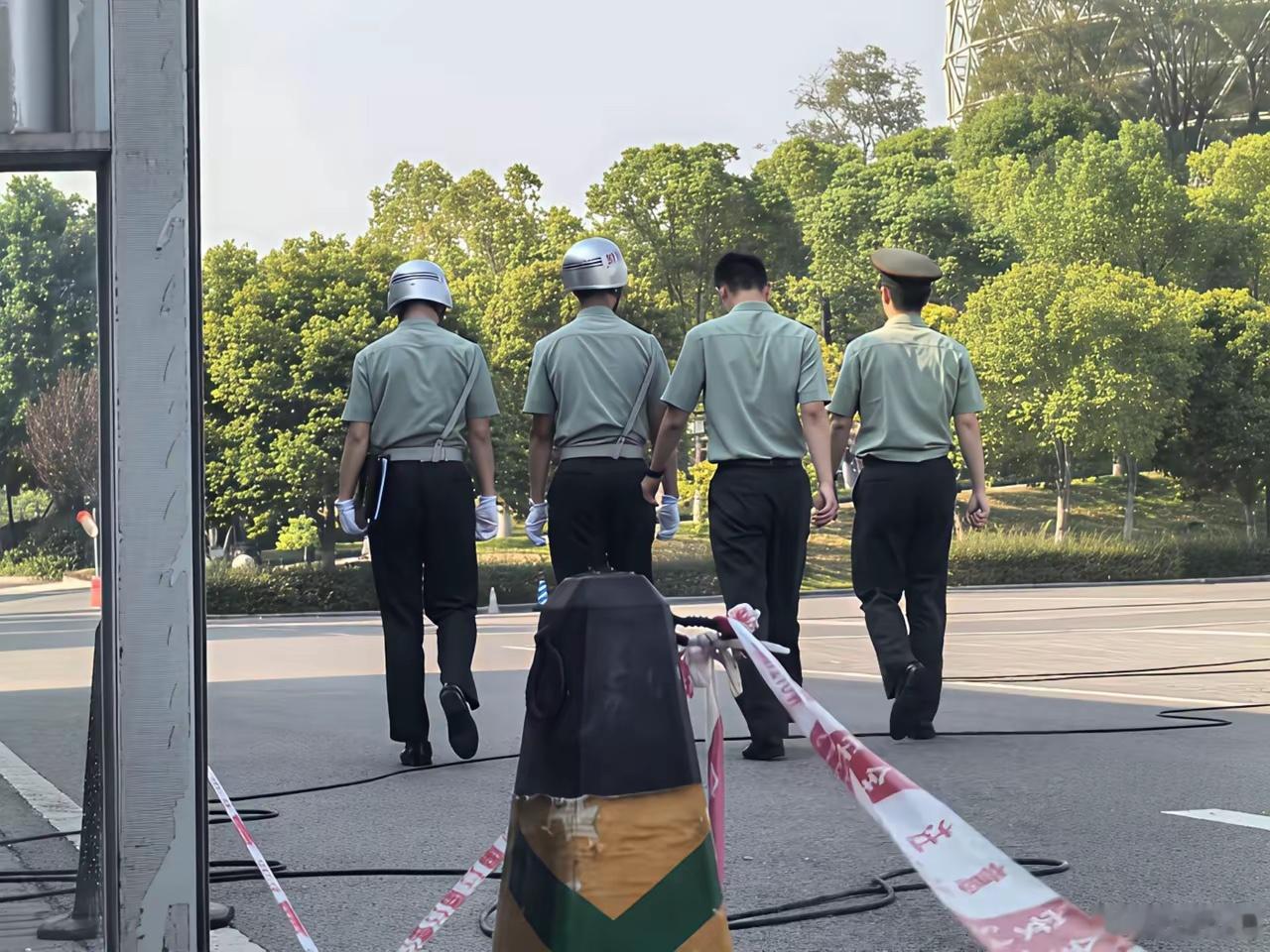 这种情况跑得掉吗？