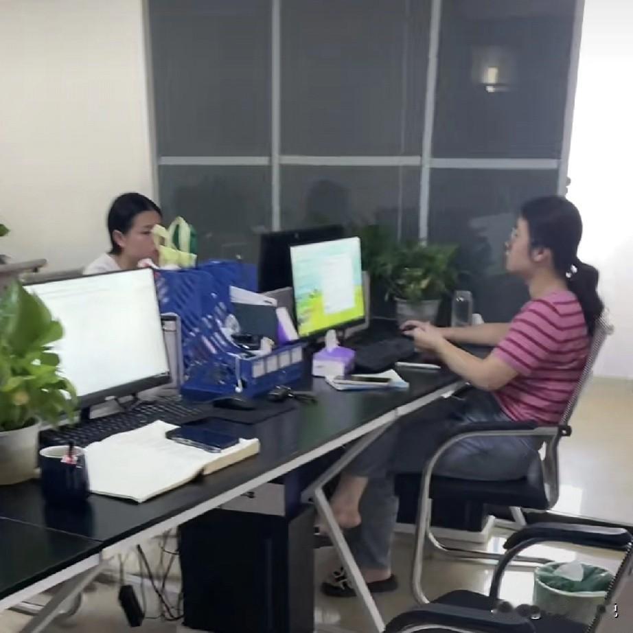 月工资7000的老员工，要求涨2000工资被直接拒绝；可反手招进来的新员工，工资