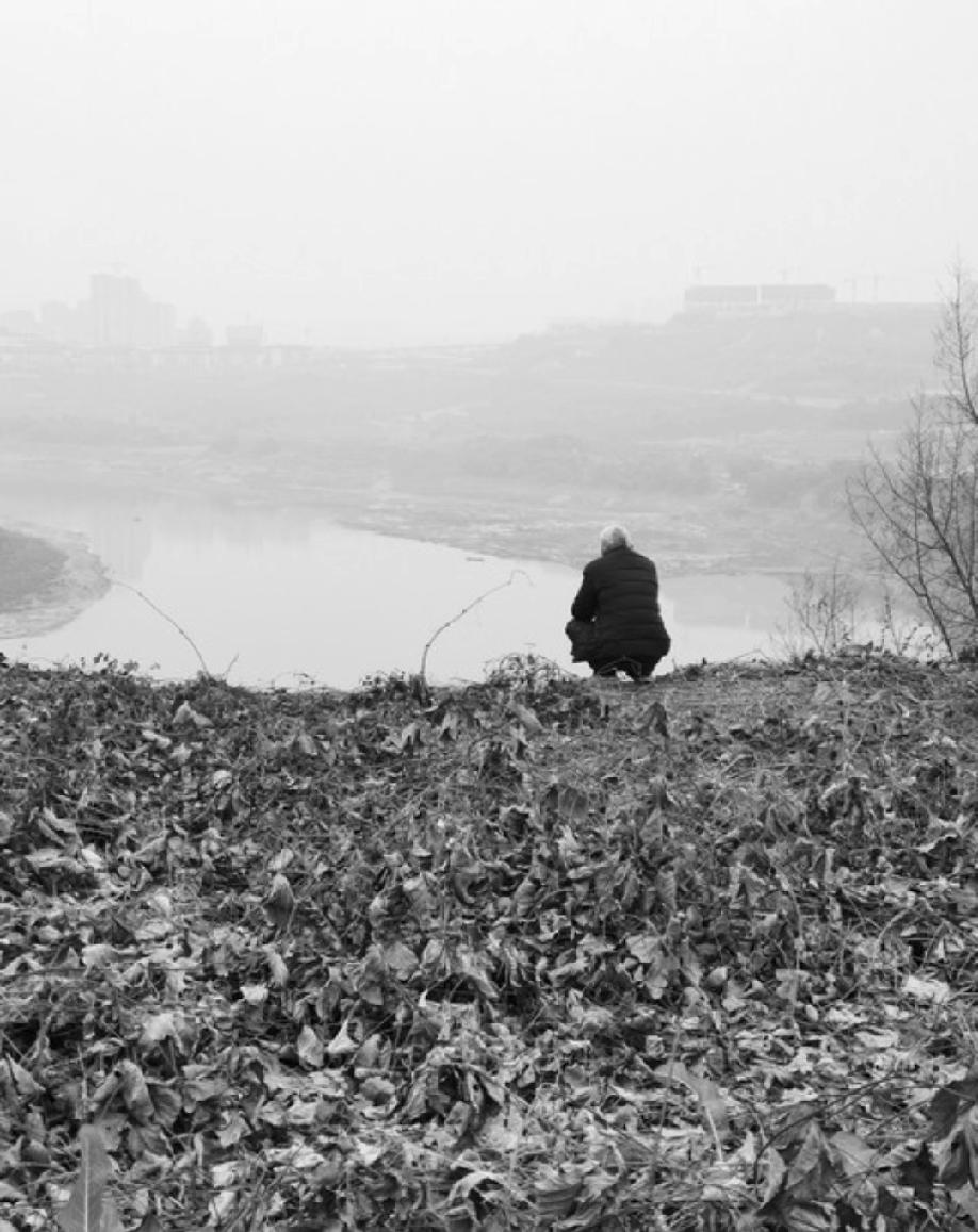 一段非常现实的话：“手里要是有个几套全款房，就别瞎折腾，不管别人怎么说楼市不行了