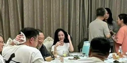 原来明星私下的饭局，都是素颜的状态？