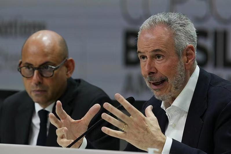 11月11日，《纽约时报》报道:“COP30会议期间，大会主席多拉戈直言美欧对中