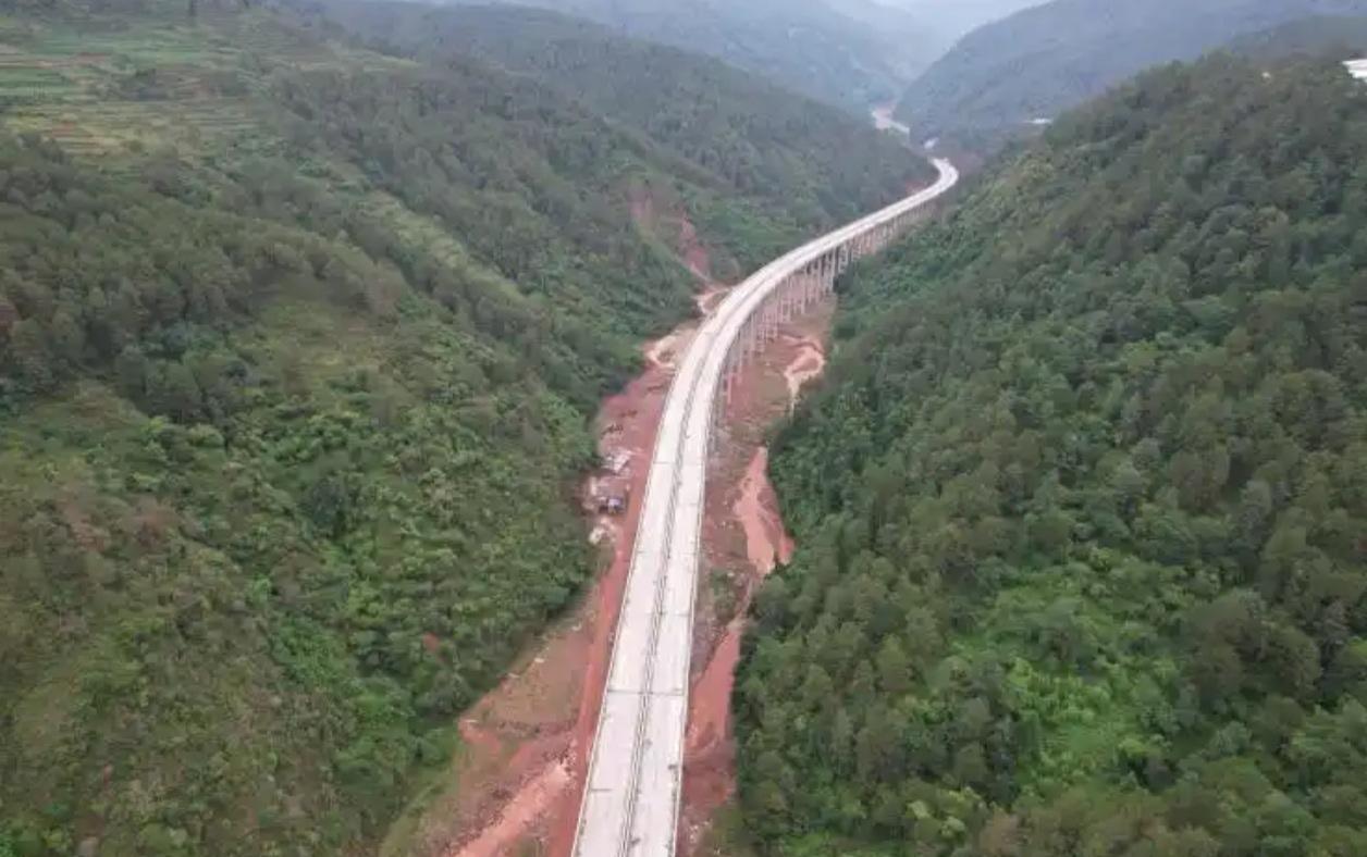 🚀重磅！西昭高速冲刺年底通车！西昌到昭通以后2小时飚拢！各位朋友、老司机