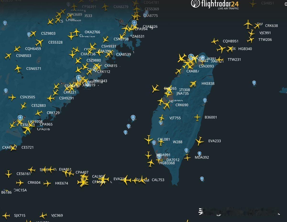 摊牌了！中方防空识别区划界全线前移，解放军首次在台岛东侧锁定美军战略轰炸机路径，