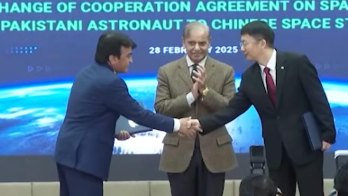 中国空间站将迎首位外籍航天员！两名巴铁兄弟正式入训！ 4月24日第九个"中国