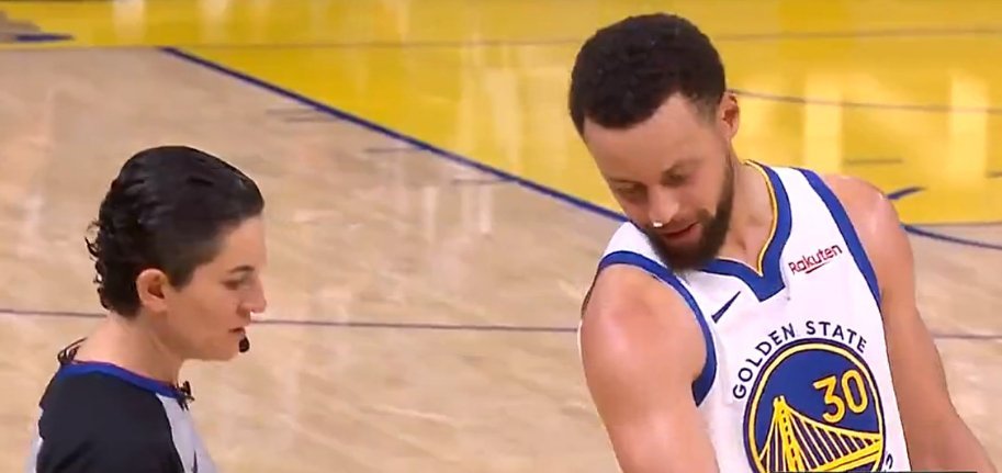 昨天勇士客场战胜森林狼，库里赛后表示：“我会出战明天的比赛”今天勇士背靠背对阵森