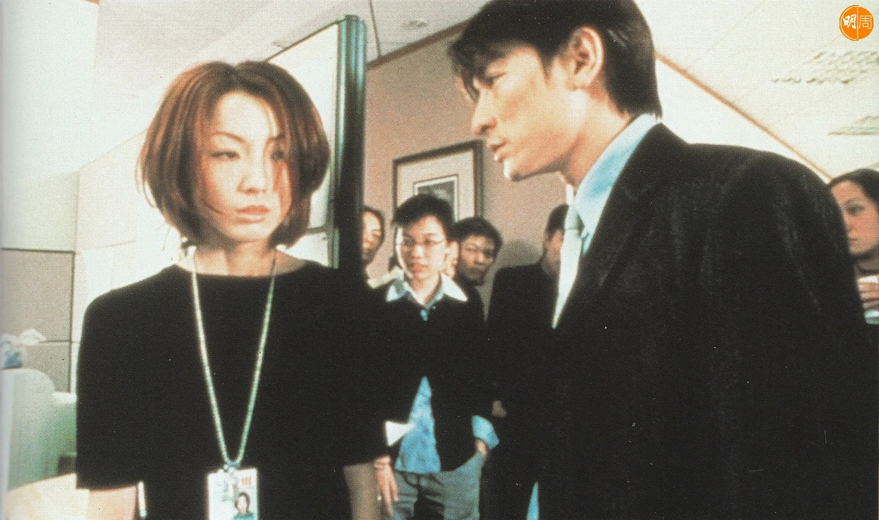 郑秀文接受文隽访问，谈及电影处女作《飞虎精英之人间有情》（1992年），Samm