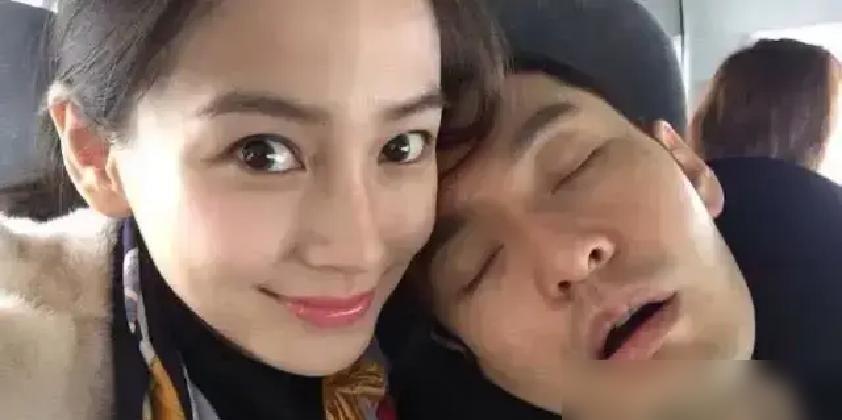 最狠的报复，是离婚后还能对你温柔。黄晓明冬至陪杨颖回前婆婆家包饺子。其实就是