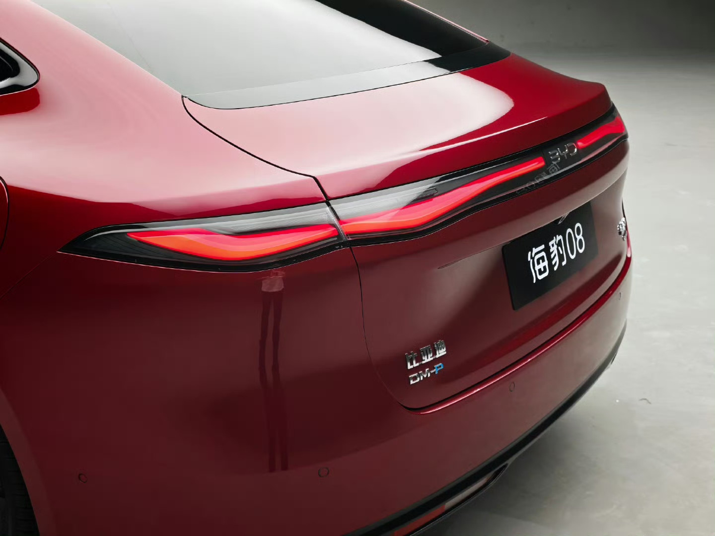 比亚迪目前最好看的车型！海豹08这组照片是由智在出行拍摄的，拍的非常好，一下