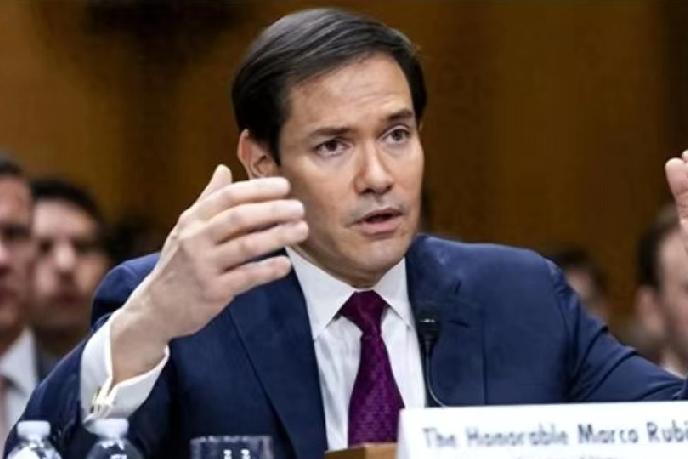 3月19日，鲁比奥对媒体说:“伊朗部分石油化工设施遭空袭后，特朗普表示反对以色列