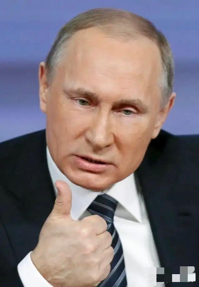 炸了！战斗民族现在来借钱了，指明要人民币。俄罗斯上门借人民币，这波操作把美元