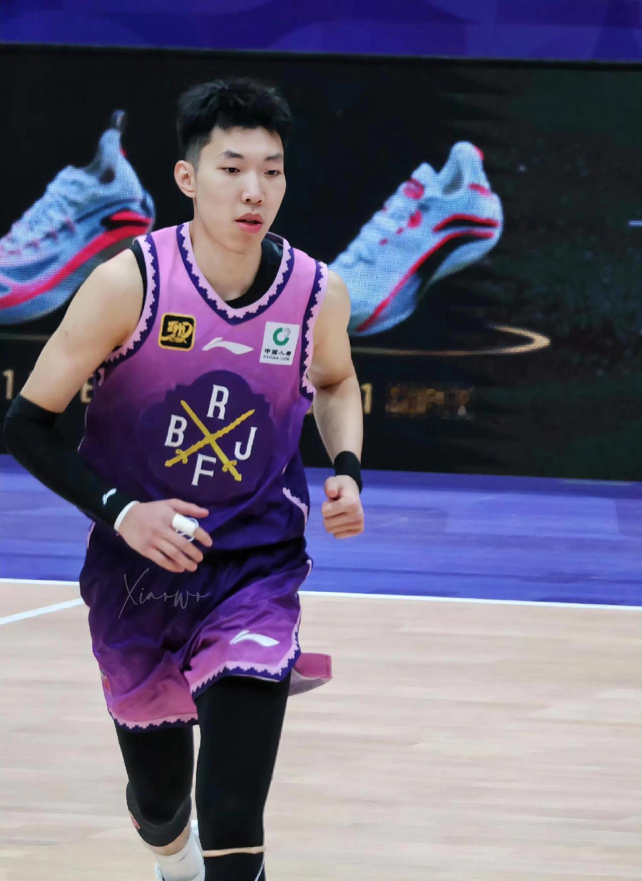 截止目前！新赛季CBA常规赛单场助攻上10+的本土球员！贺希宁：对阵四川，2