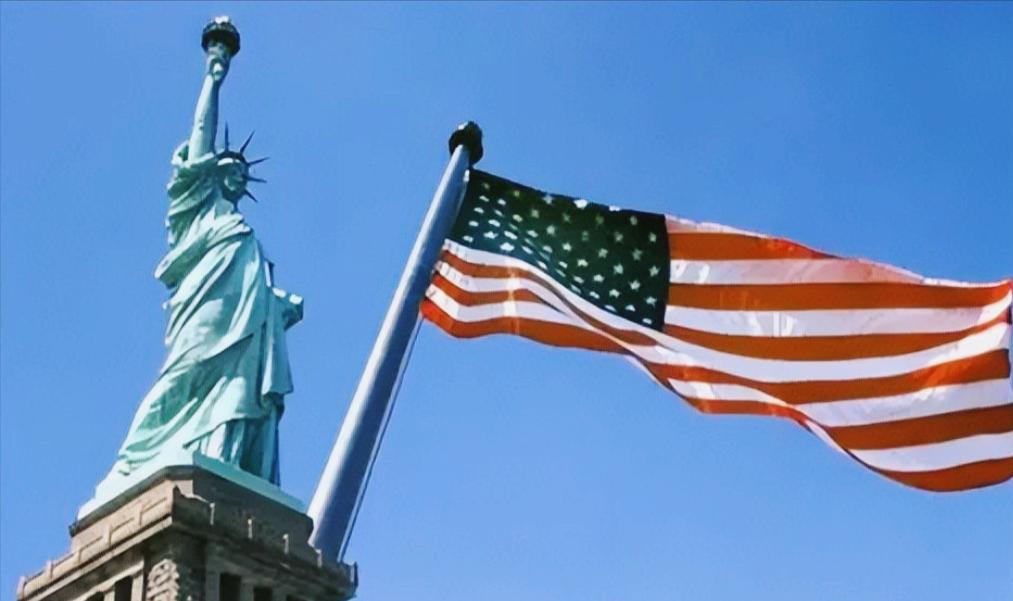 美国撤出亚太之前疯狂掠夺，吸日本金融血液，要废掉日本科技的未来吗？2025年