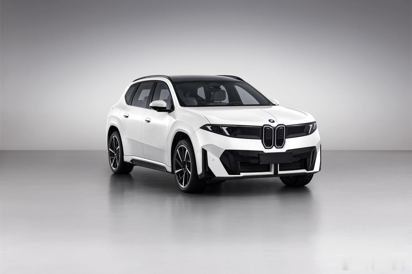 宝马ix3 40L完成申报，定位中型SUV。该车是中国专属加长轴距中型...