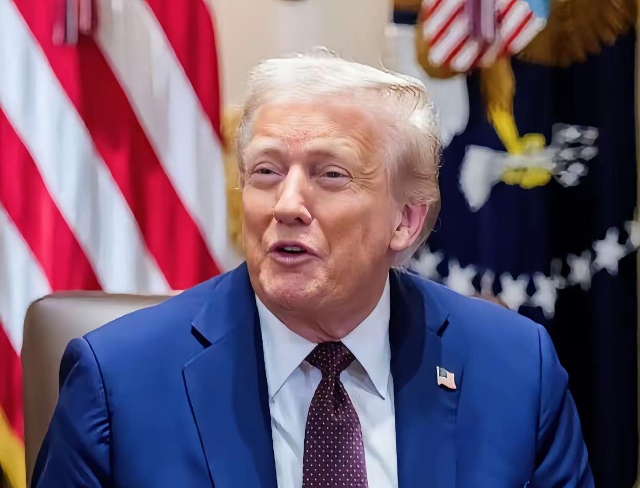 没一点意思！特朗普气势汹汹的最后通牒，被巴基斯坦两句话劝熄火了。全球蹲守的大战