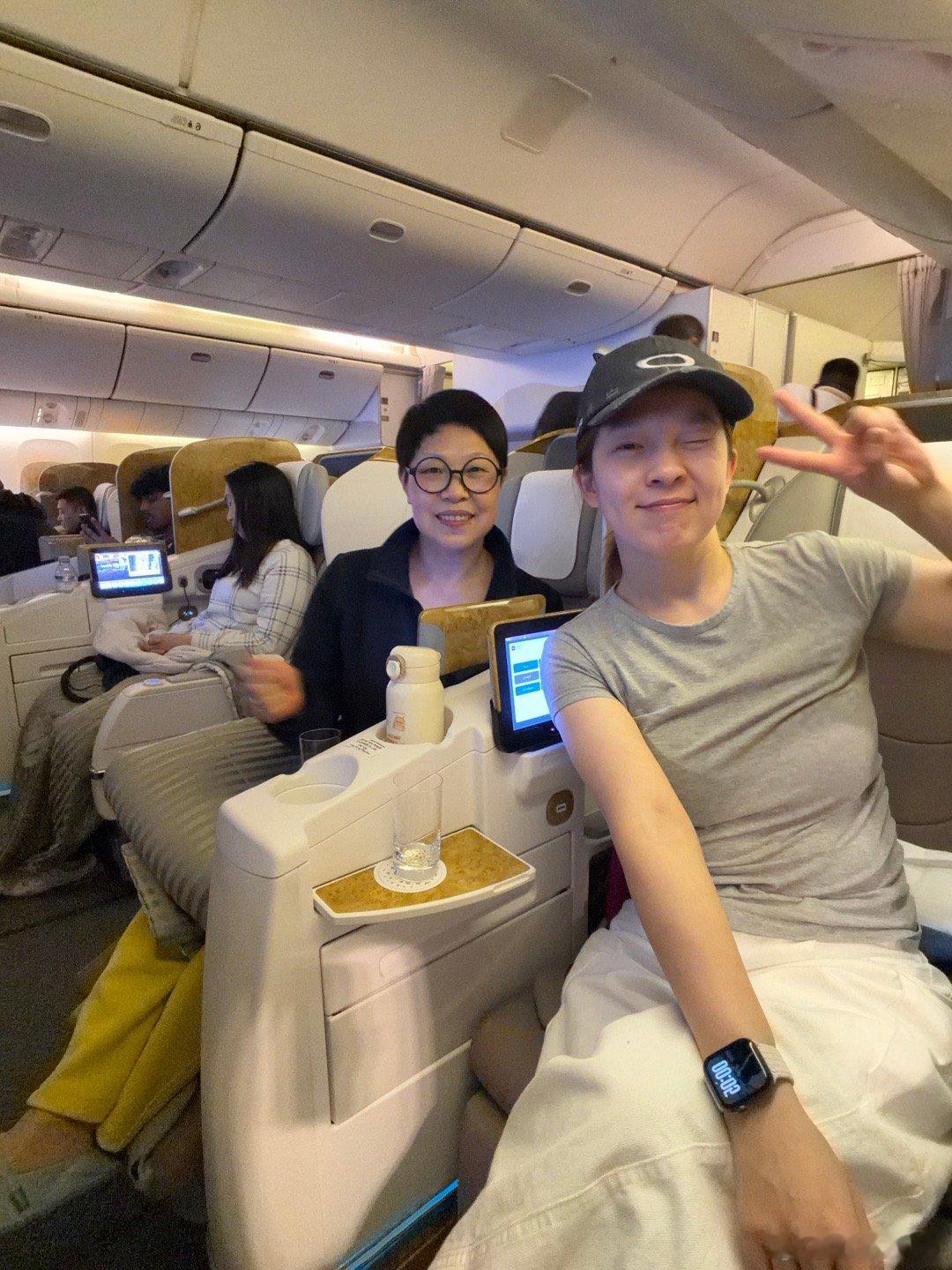 开心的是去迪拜转机不开心的是并不能看F1