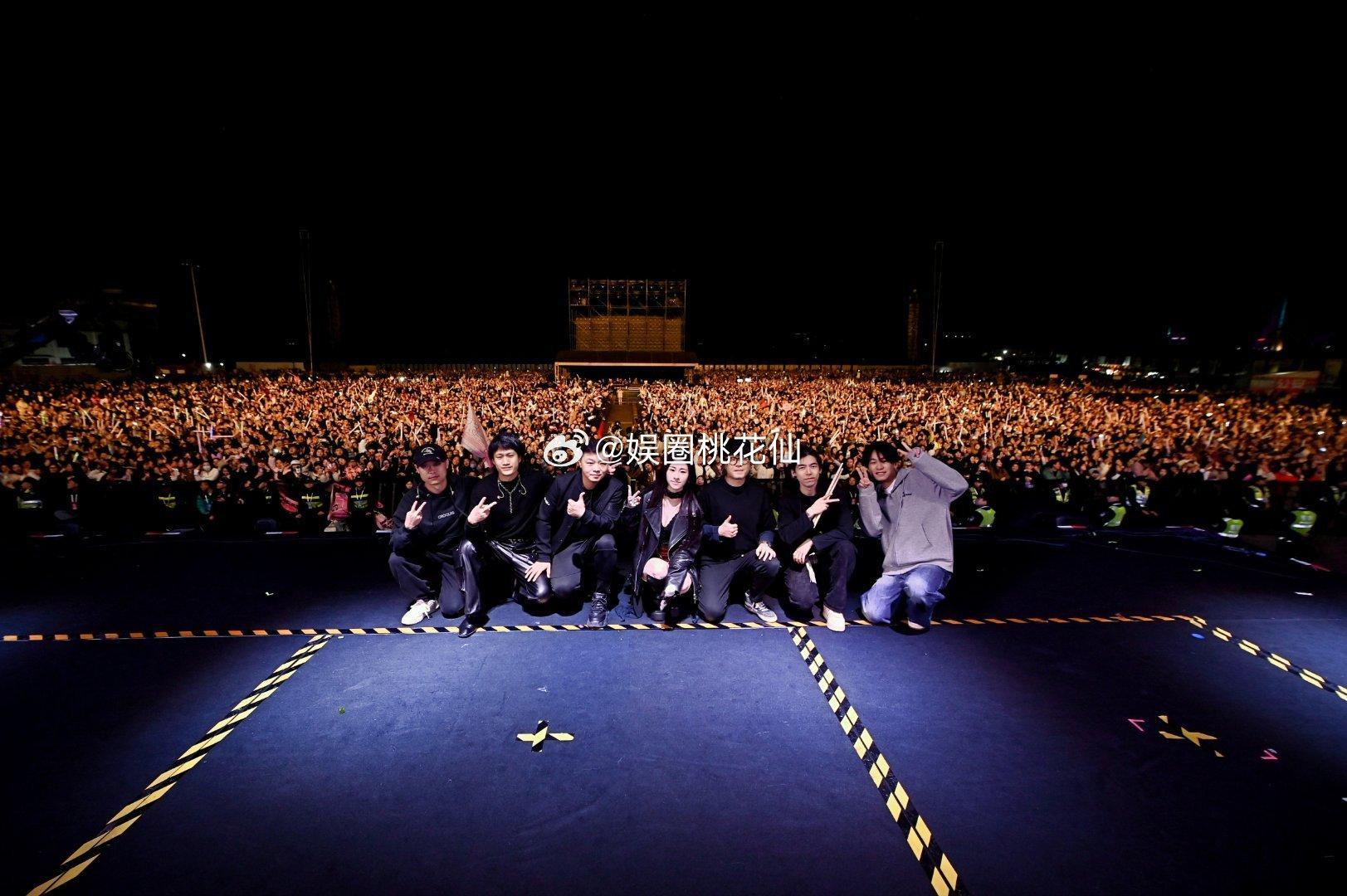 张碧晨现身《歌手2026》面试，正式与芒果台破冰和解。早前双方关系僵持，芒果长期