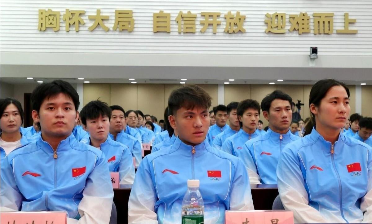 亚运会总结大会开了，有个细节挺有意思。林诗栋、李昊、陈妤颉、张展硕，这几个年轻