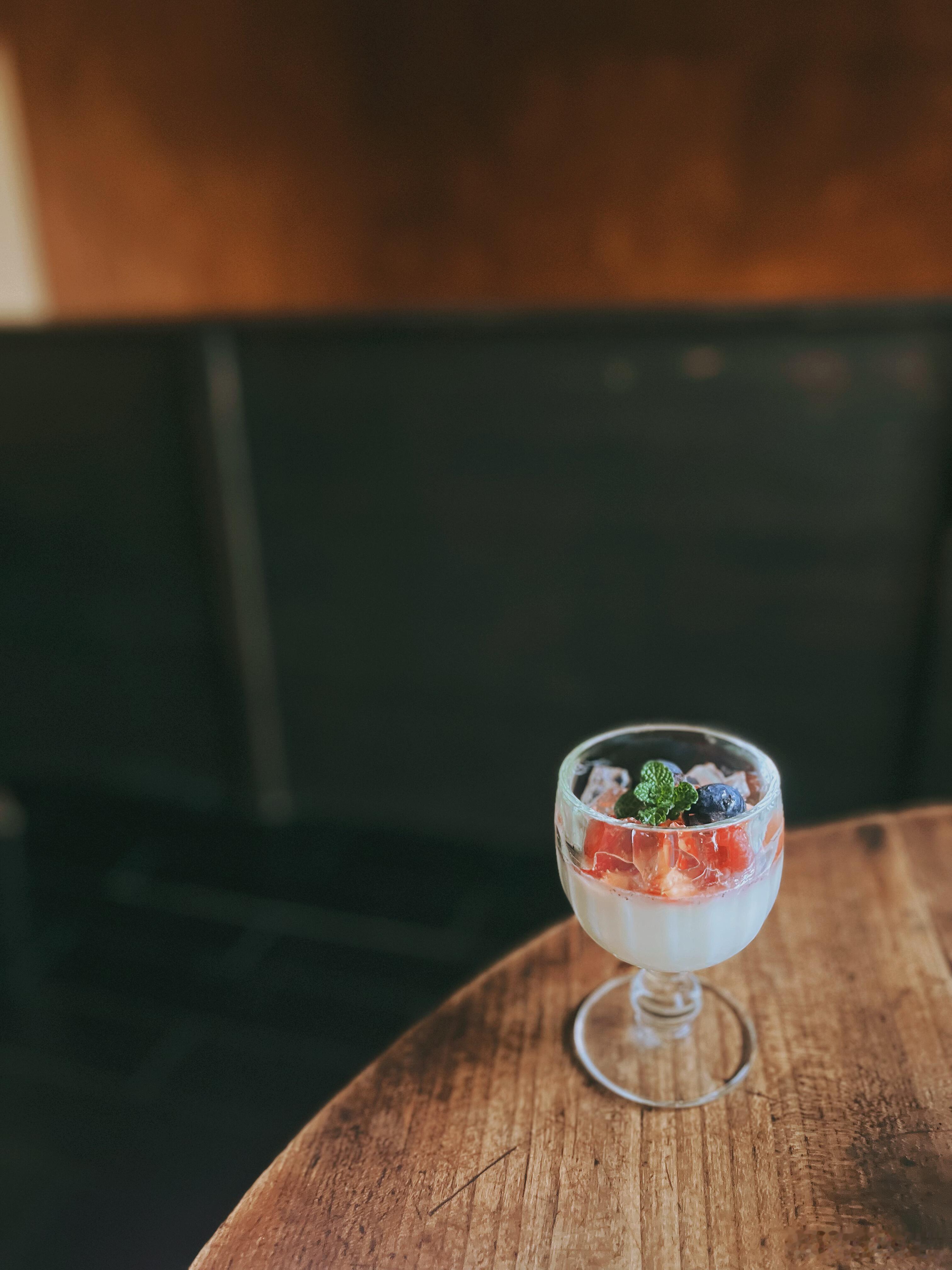 很多人的婚姻不幸福，其实是因为对另一半“期待太高”。结婚前，我们总幻想婚后一定特