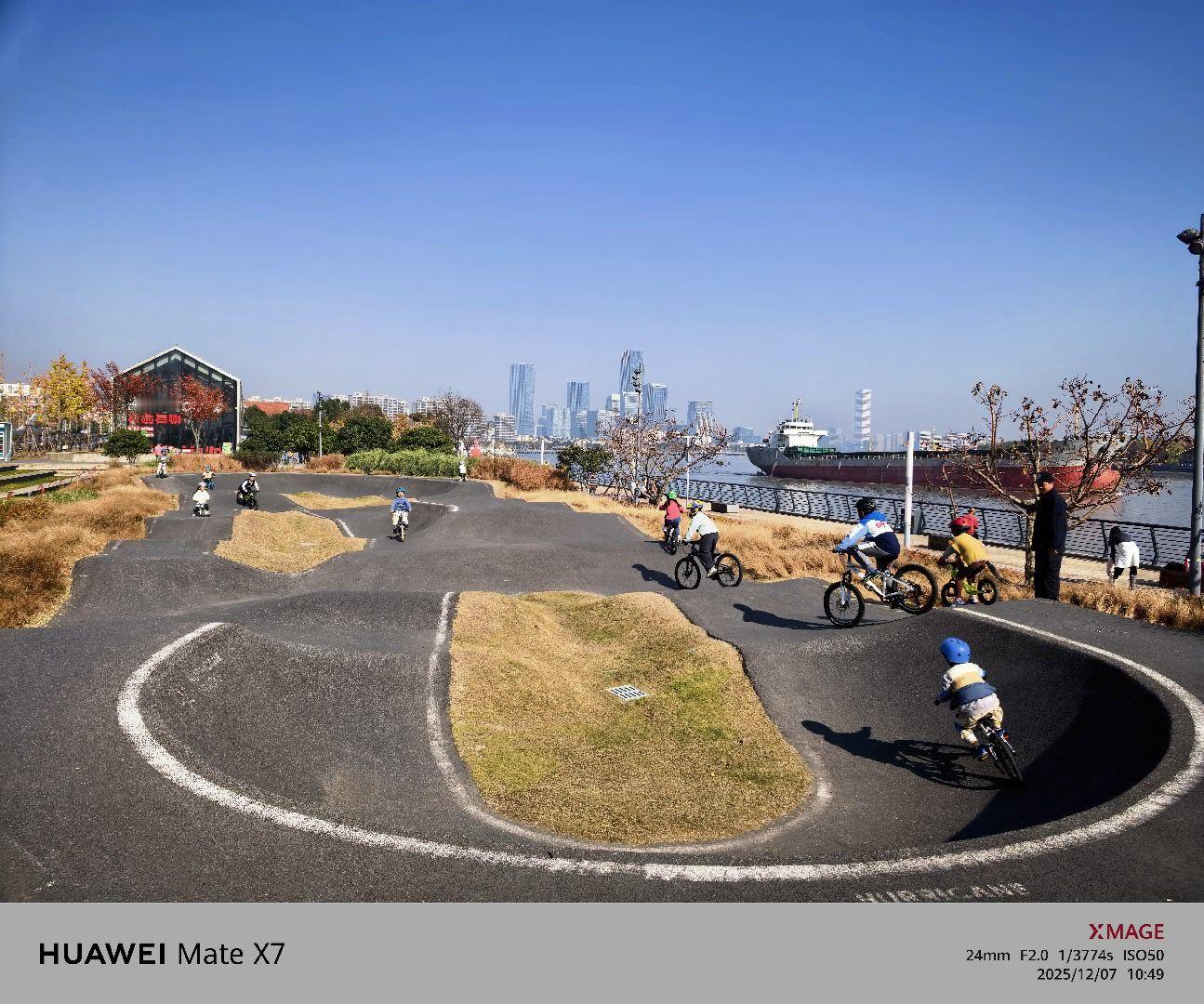 阳光很好，雾霾好多天的