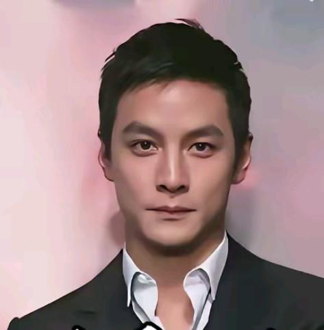 吴彦祖和古天乐，谢霆锋，陈冠希曾被称为港圈四帅，当年他们的帅惊艳了整个香港影视圈