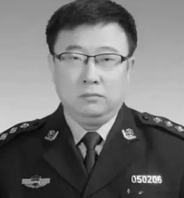 2016年，内蒙古一副所长包占全因不肯徇私而因公殉职，6年后他的儿子高考652分