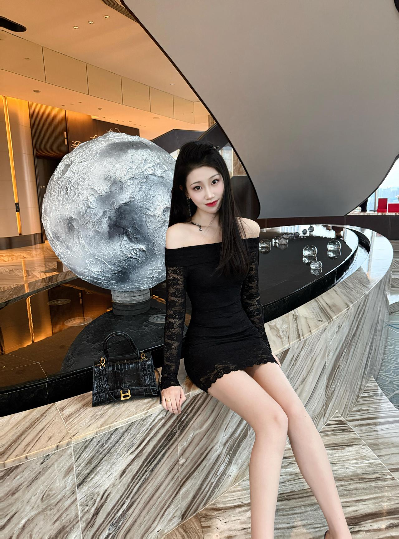 食物链的顶端是姐姐~好纠结用哪张做封面…