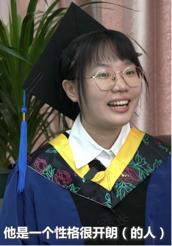 “看哭了！”山西一女孩出生就被遗弃，10岁时，养父患癌去世了，71岁邻居接力去抚