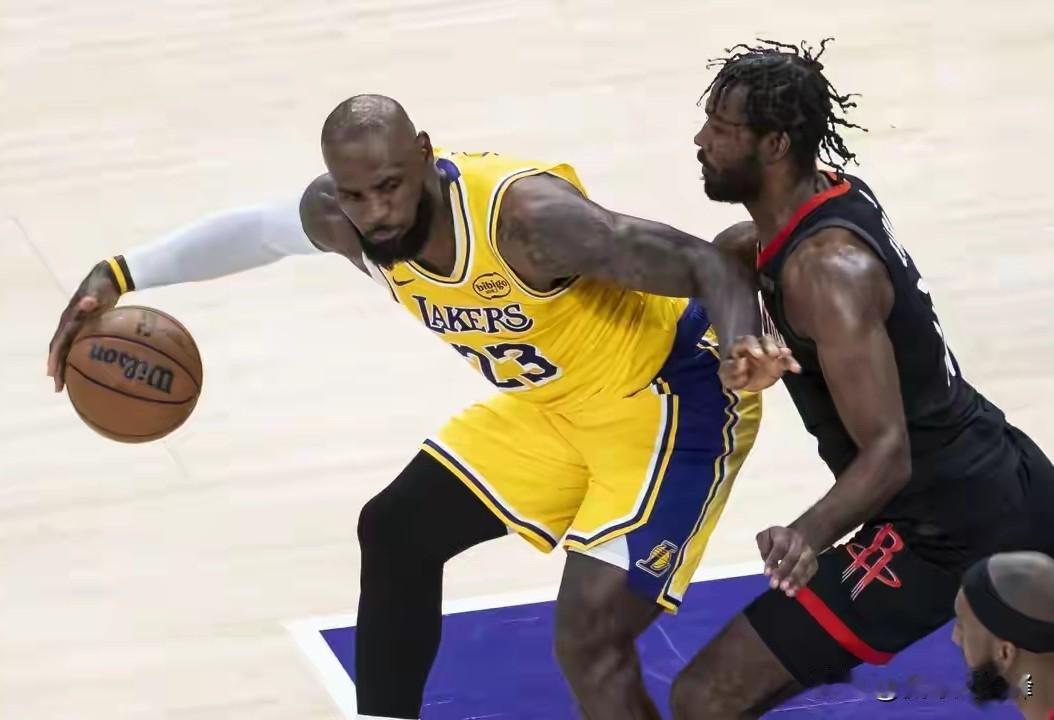 湖人并不会横扫火箭晋级！G4毕竟是还是火箭主场，上一场火箭本来是有机会拿下比