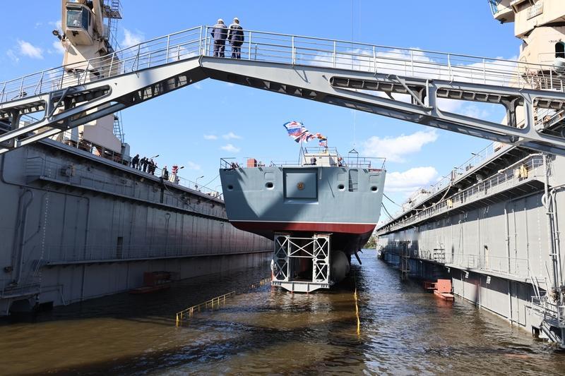 美国又有新动作啦！据美媒报道，美国海军要列装新型护卫舰，作为“黄金舰队”的首批战