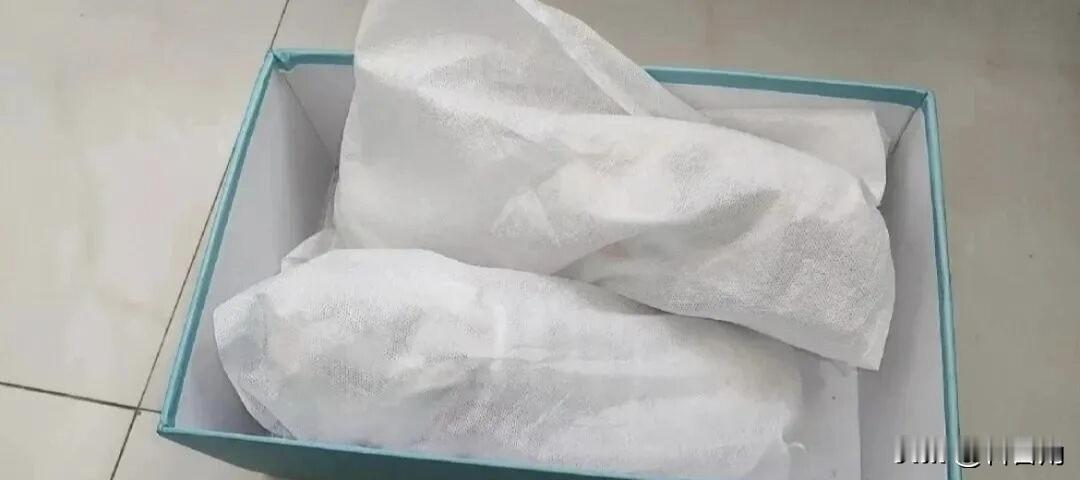 原来是这样，很多人都认为是没用的就直接随手扔掉了。我敢肯定，我觉得我们大部分