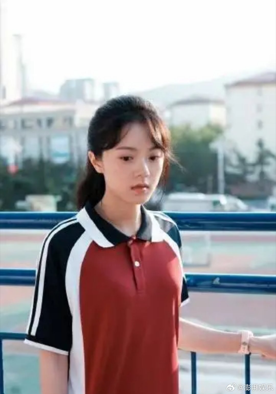 赵今麦校服剧照青春校园剧就是小麦麦的统治区啊，灵动又可爱！​​​