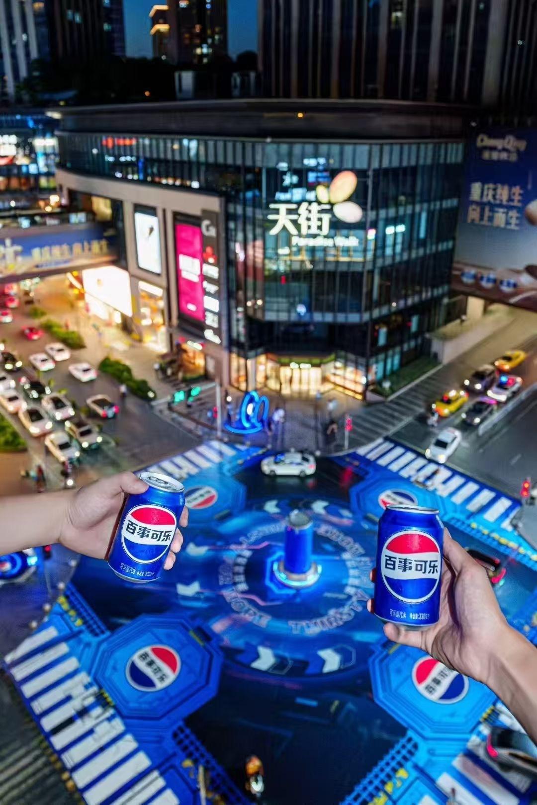 路口这样玩也可以[思考]开了辅助驾驶路过会有怎样的效果？​​​