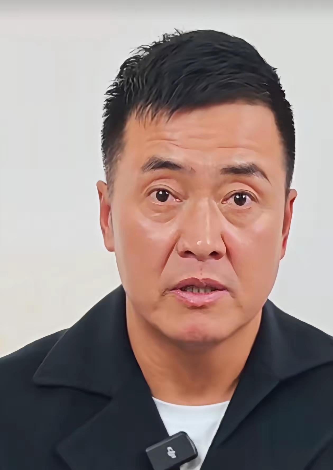 演员那志东说：当时接到《沉默的荣耀》剧组邀约试镜，杨亚洲导演说你太瘦了，恐怕与陈