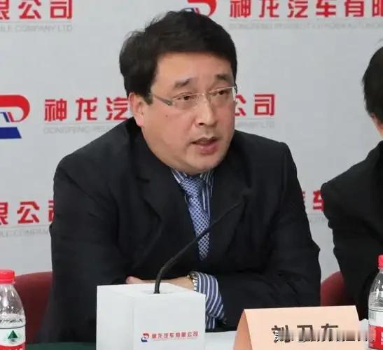 有个问题想请教大家，倘若一个人在工作岗位上表现平平，甚至有些差劲，却得到了提拔，