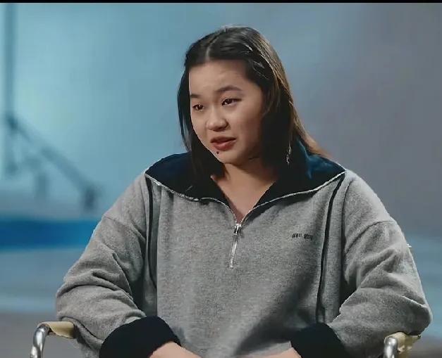 全红婵仅说了一句话，令所有人都沉默了，她说:“不要再骂我了，是啊，人红是非多