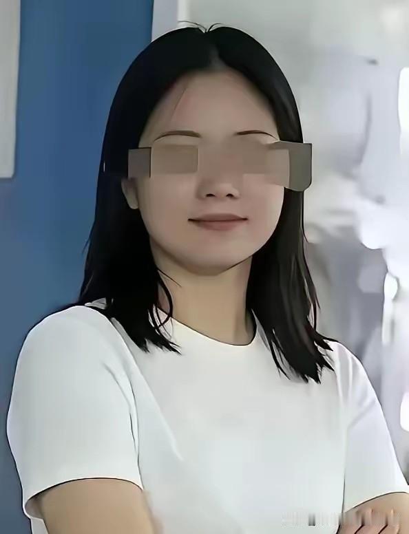 8天闹上全网！长沙公职女子霸占他人产权车位，嚣张过后代价拉满长沙一桩车库小