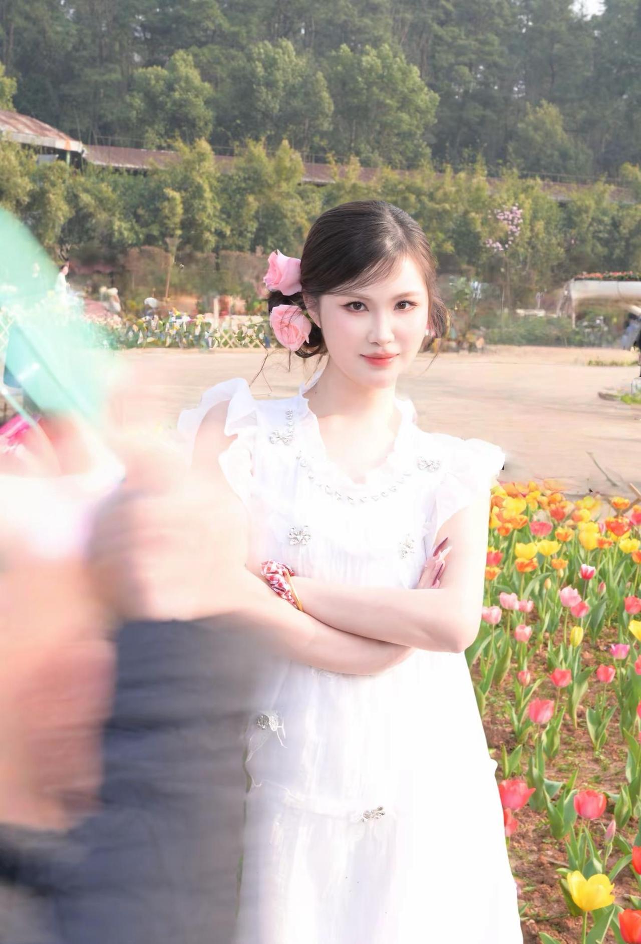 我说我是女的你到处说我是你的