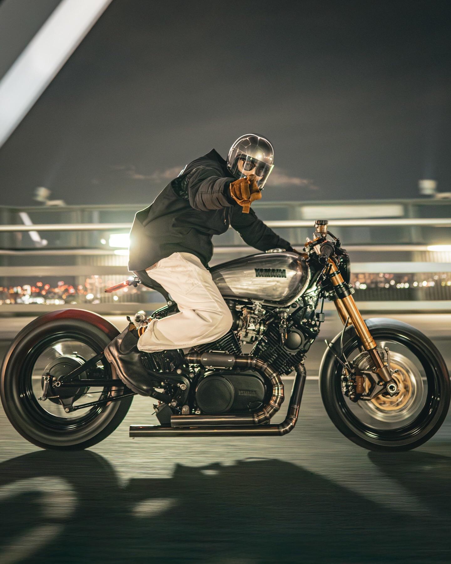 雅马哈XV750。