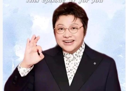 韩红做人太假了。她本来跟她母亲的关系不好，几年都不见一次面，母亲一去世。她就开