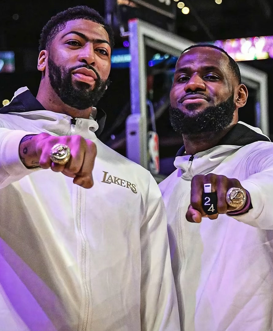 NBA交易流言库里追梦格林詹眉合体勇士彻底没戏？Shams节目爆料拆解交易全
