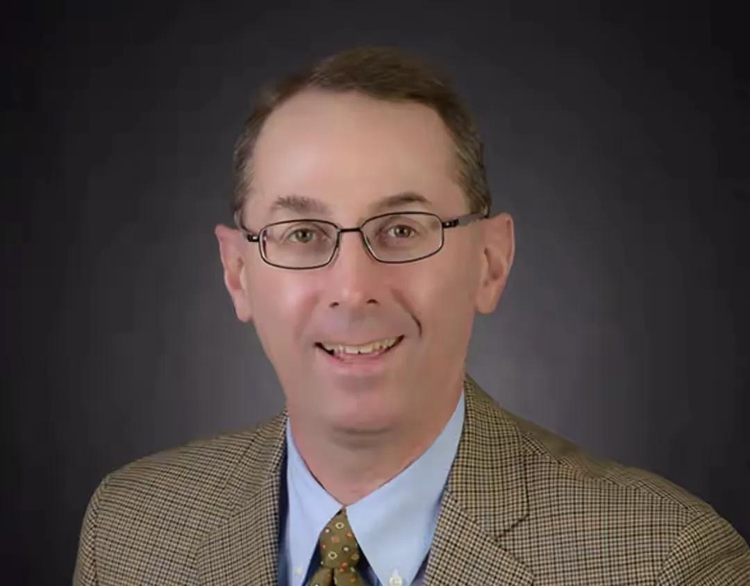 1月21日，据美国媒体报道，近日，美国军事专家霍姆斯（图1）表示，中国🇨🇳未