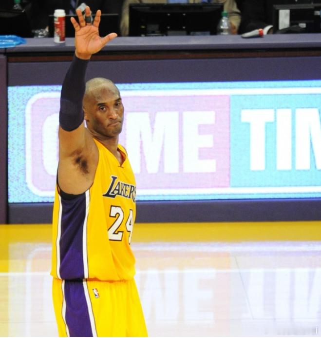 近日，前NBA球员拜伦·斯科特在自己的播客节目《ByronScottfast