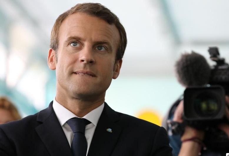 马克龙为何刚访华就转头转变对华态度？这几年马克龙的对华态度一直反复横跳，访华