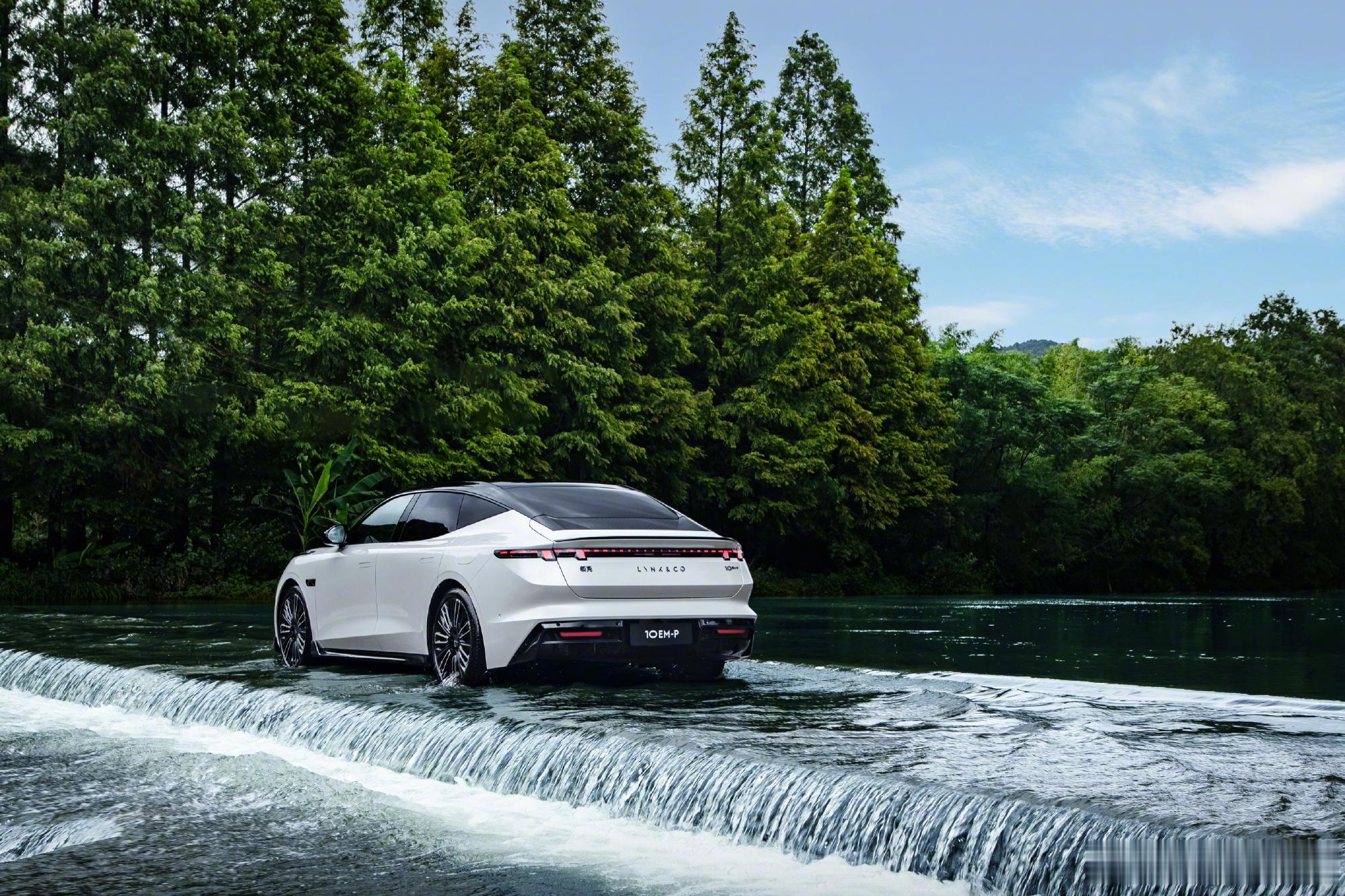 领克10EM-P销量快速突破2万领克10EM-P自9月8日上市以来，三个月销