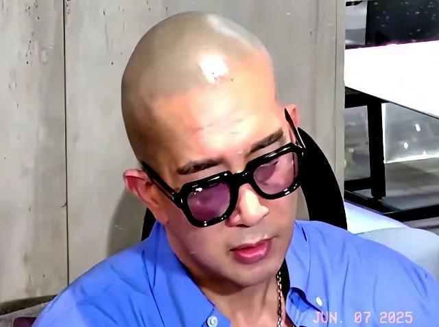 大S去世后家里两件事太反常具俊晔突然被护着前夫莫名背锅家族护短套路玩得溜大